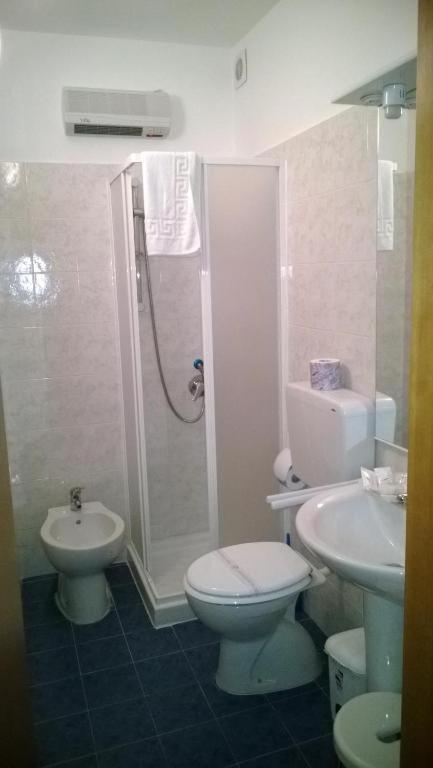 Bed and Breakfast Bb Dante Mesina Exterior foto