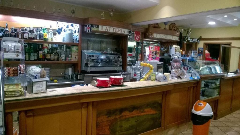 Bed and Breakfast Bb Dante Mesina Exterior foto