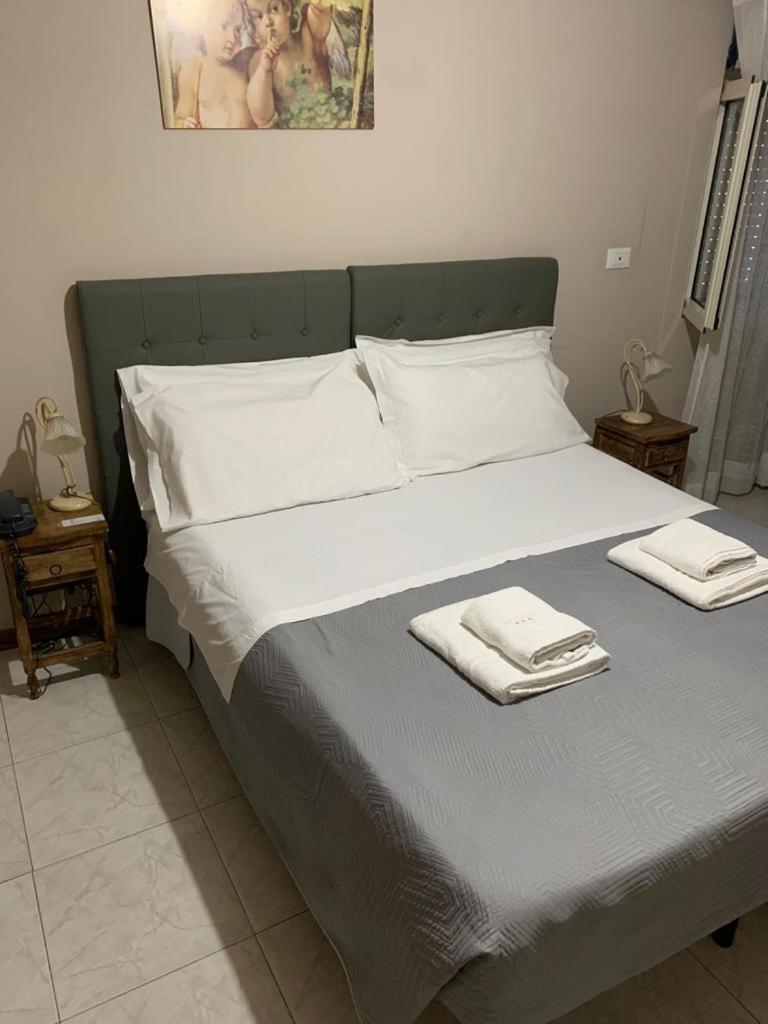 Bed and Breakfast Bb Dante Mesina Exterior foto